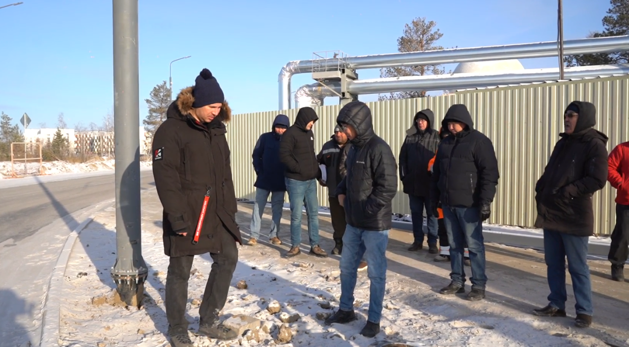 В Якутске проверили ход дорожных работ в микрорайоне Звёздный