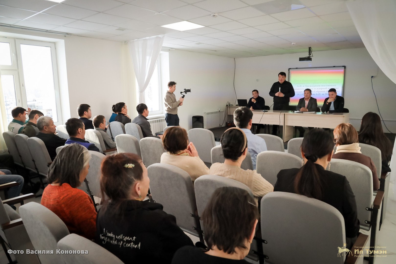 Алексей Еремеев Нам улууһугар ааспыт сыл түмүгүнэн отчуота салҕанар