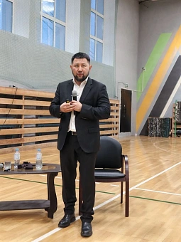 Евгений Григорьев обещал «тянуть интернет» с провайдерами