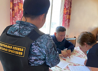 Рейд по должникам за энергоресурсы прошел в Нижнем Бестяхе