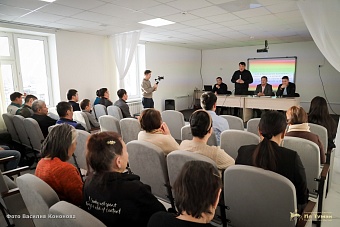 Алексей Еремеев Нам улууһугар ааспыт сыл түмүгүнэн отчуота салҕанар